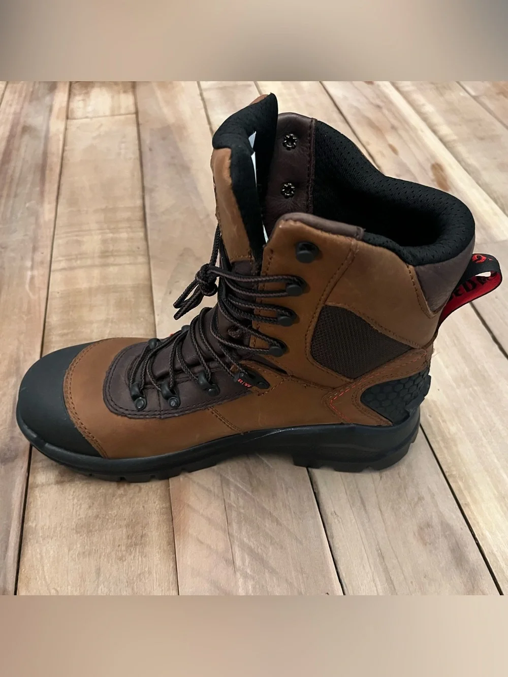 Red Wing 2438 Men’s Brown Leather Waterproof Work Boots Size 7